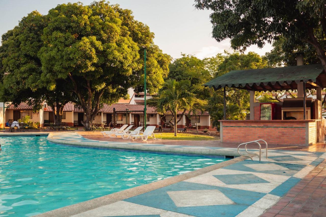 Hotel Faranda Bolivar Cucuta, A Member Of Radisson Individuals Bagian luar foto