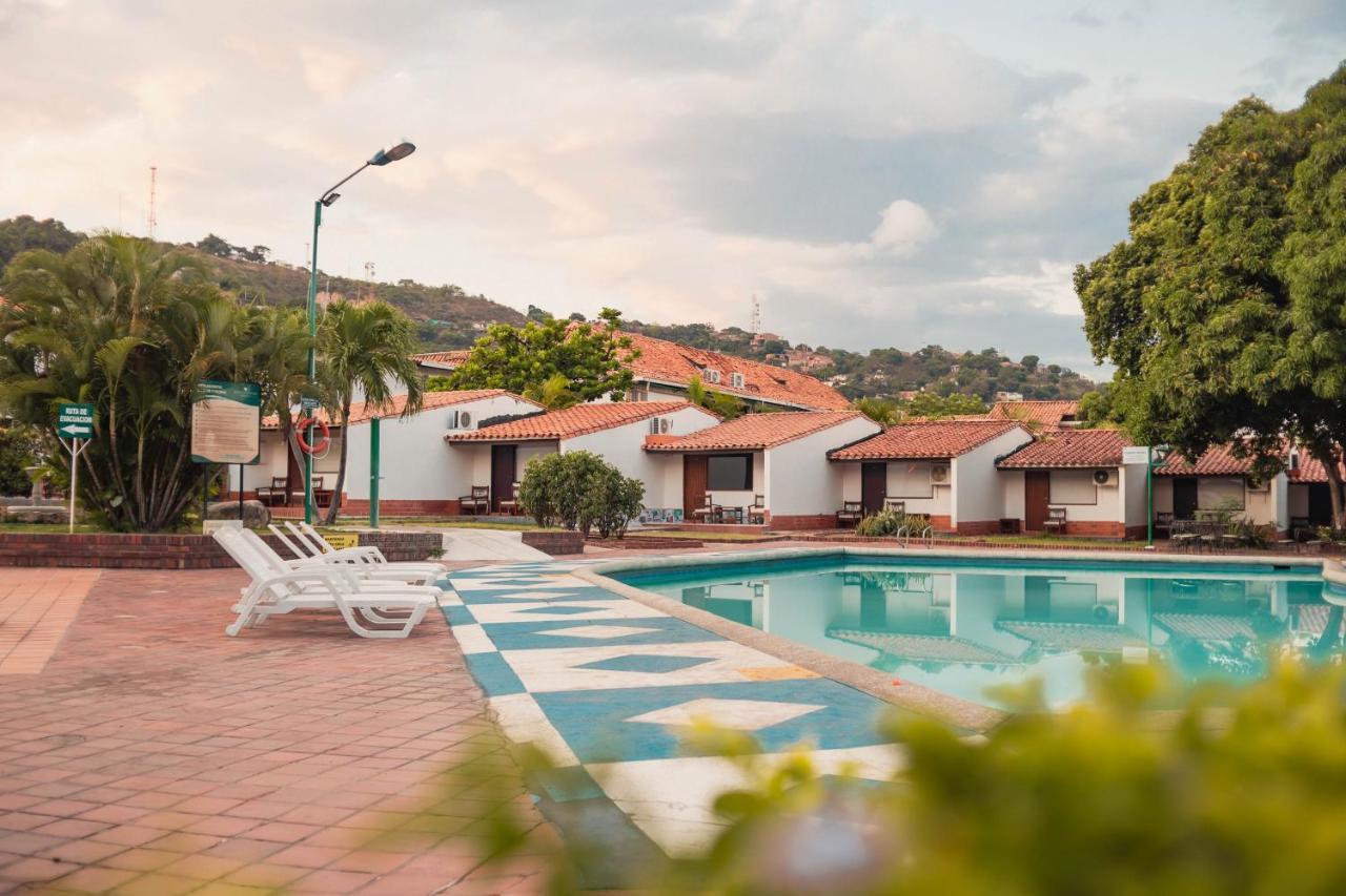 Hotel Faranda Bolivar Cucuta, A Member Of Radisson Individuals Bagian luar foto