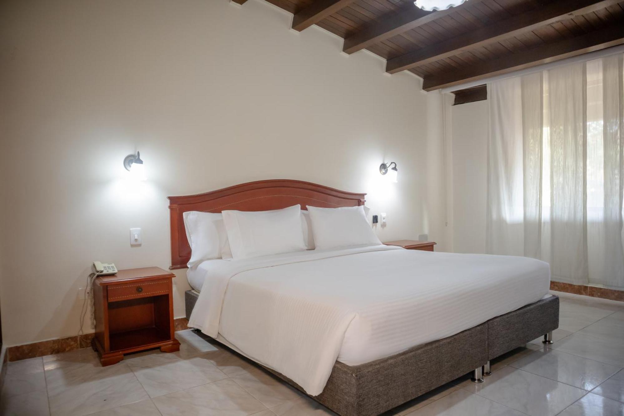 Hotel Faranda Bolivar Cucuta, A Member Of Radisson Individuals Bagian luar foto