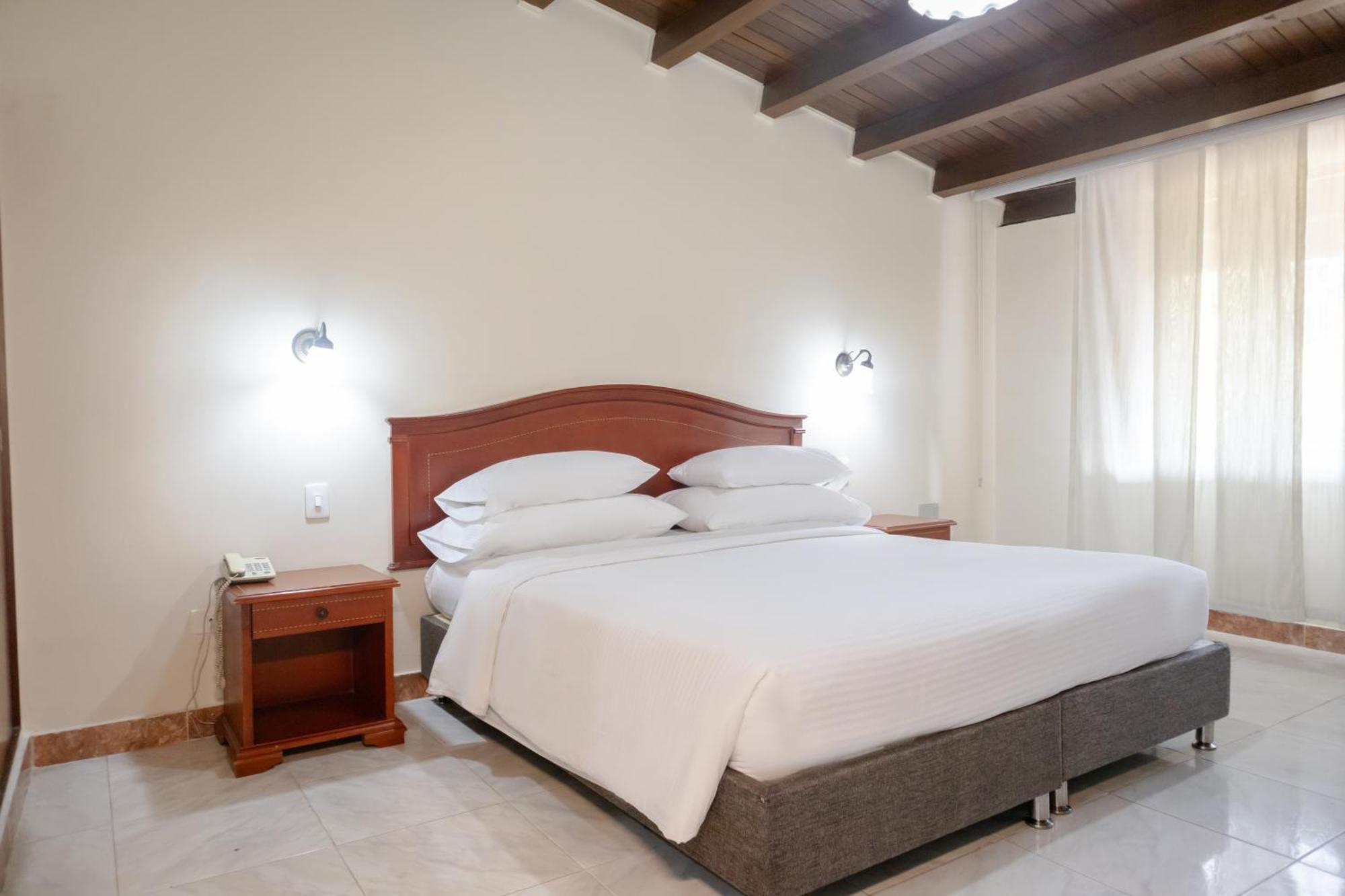 Hotel Faranda Bolivar Cucuta, A Member Of Radisson Individuals Bagian luar foto