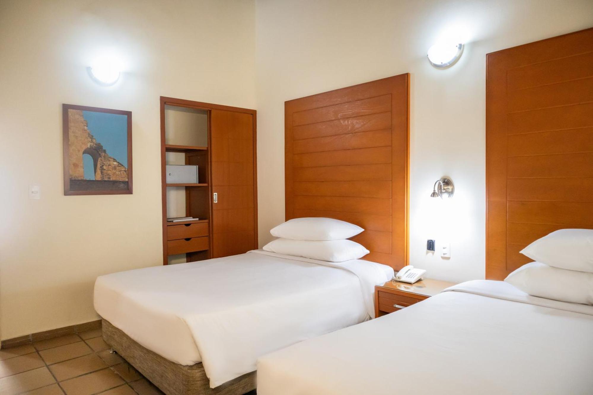 Hotel Faranda Bolivar Cucuta, A Member Of Radisson Individuals Bagian luar foto