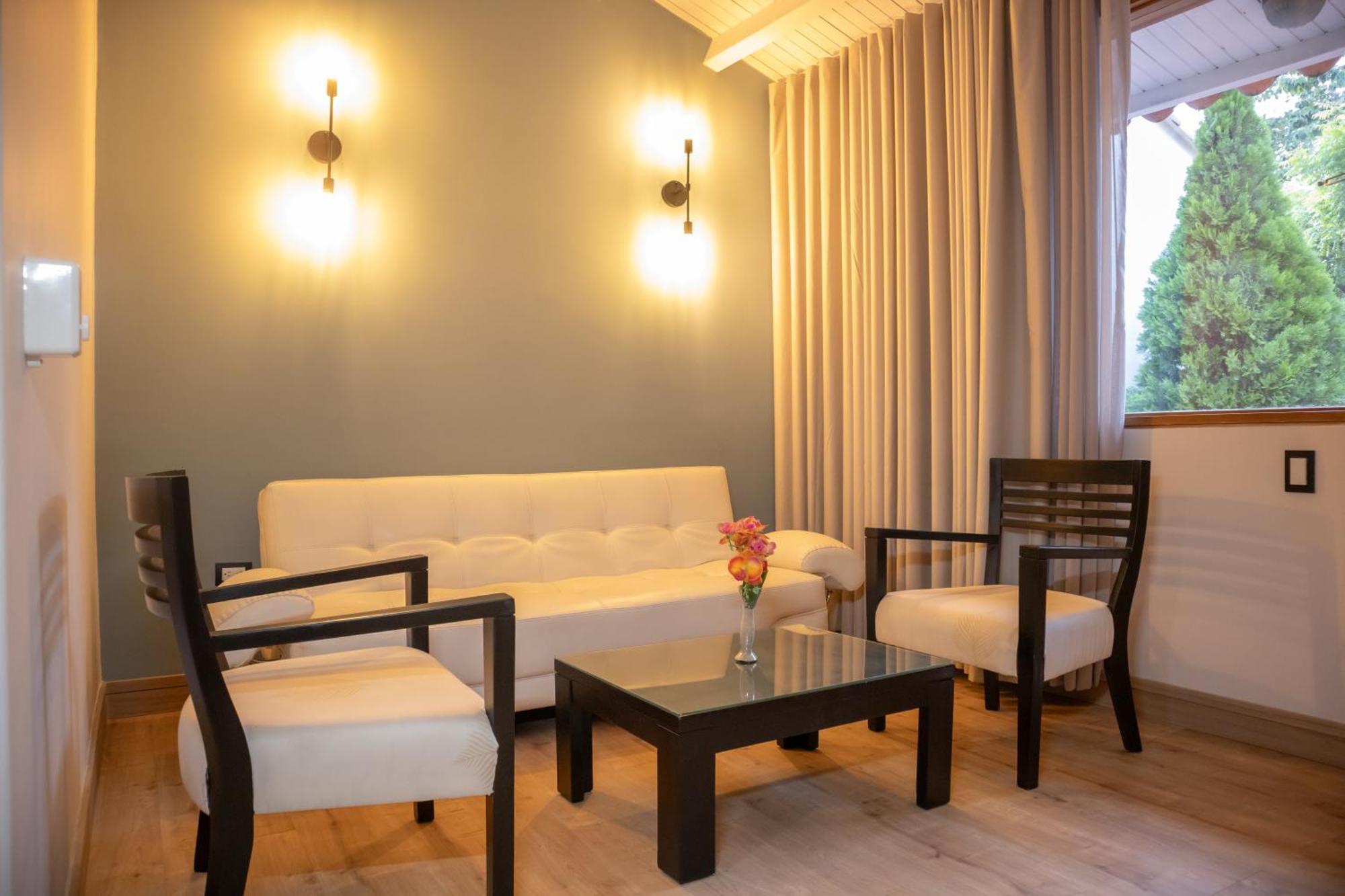 Hotel Faranda Bolivar Cucuta, A Member Of Radisson Individuals Bagian luar foto