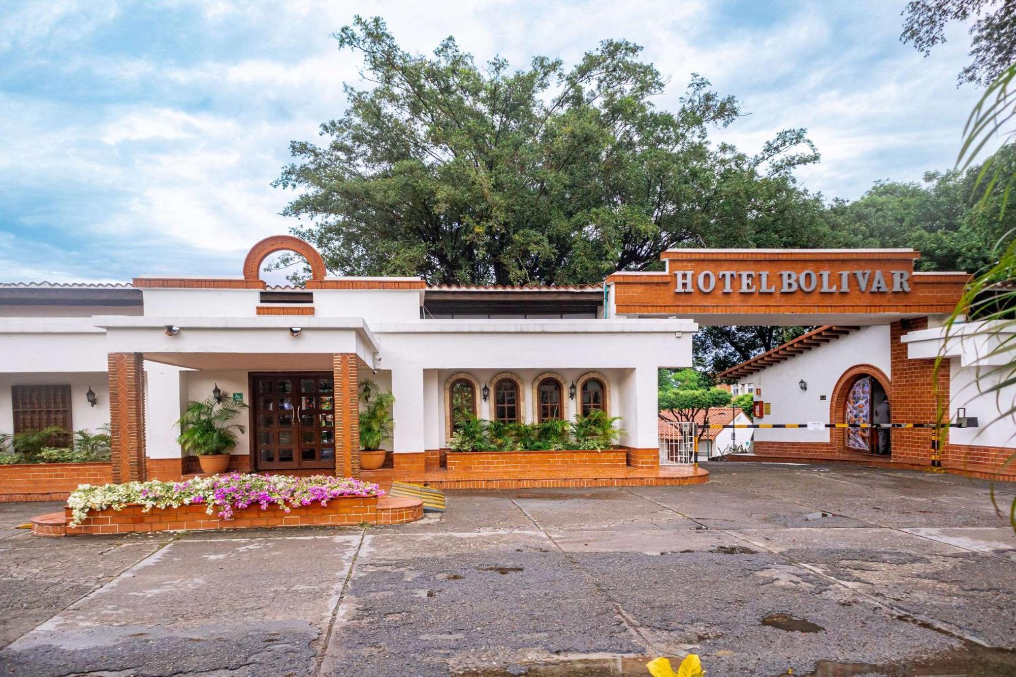 Hotel Faranda Bolivar Cucuta, A Member Of Radisson Individuals Bagian luar foto
