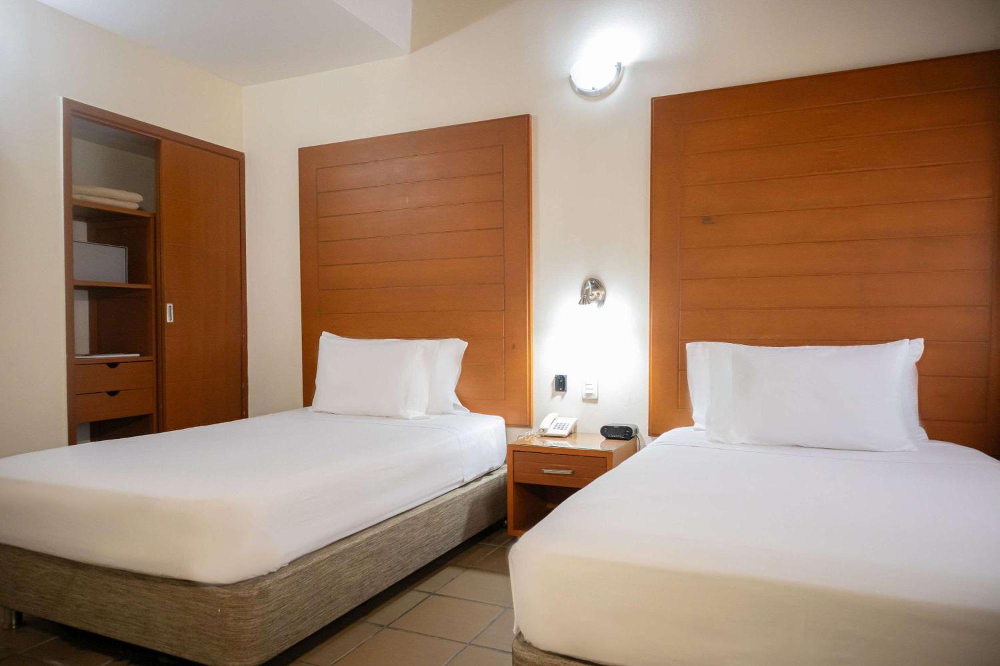 Hotel Faranda Bolivar Cucuta, A Member Of Radisson Individuals Bagian luar foto